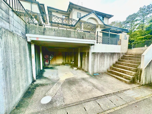 栗東市下戸山の中古一戸建をご契約いただきました!